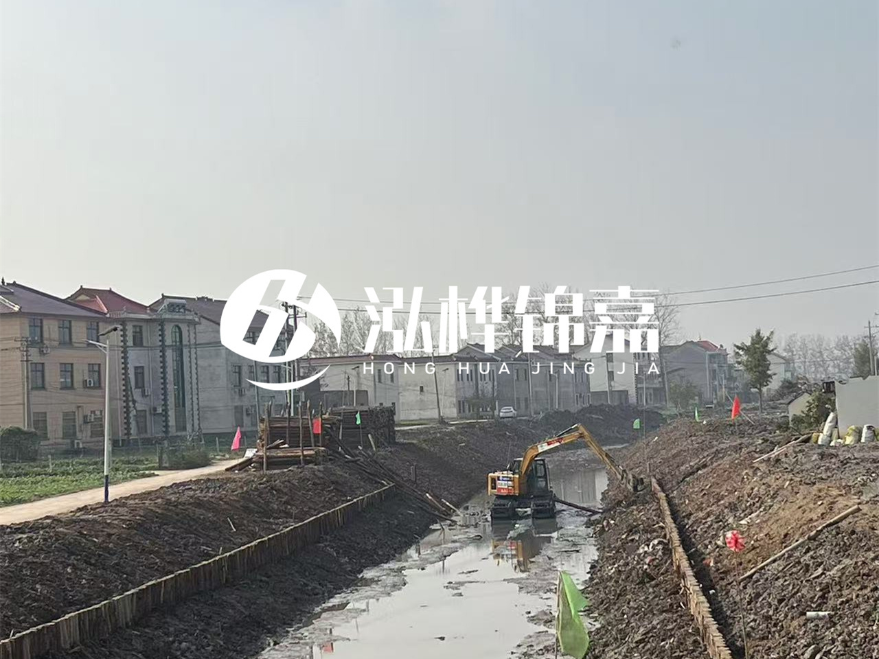 河南松木樁廠家地址在哪里？如何避免買到空心樁？