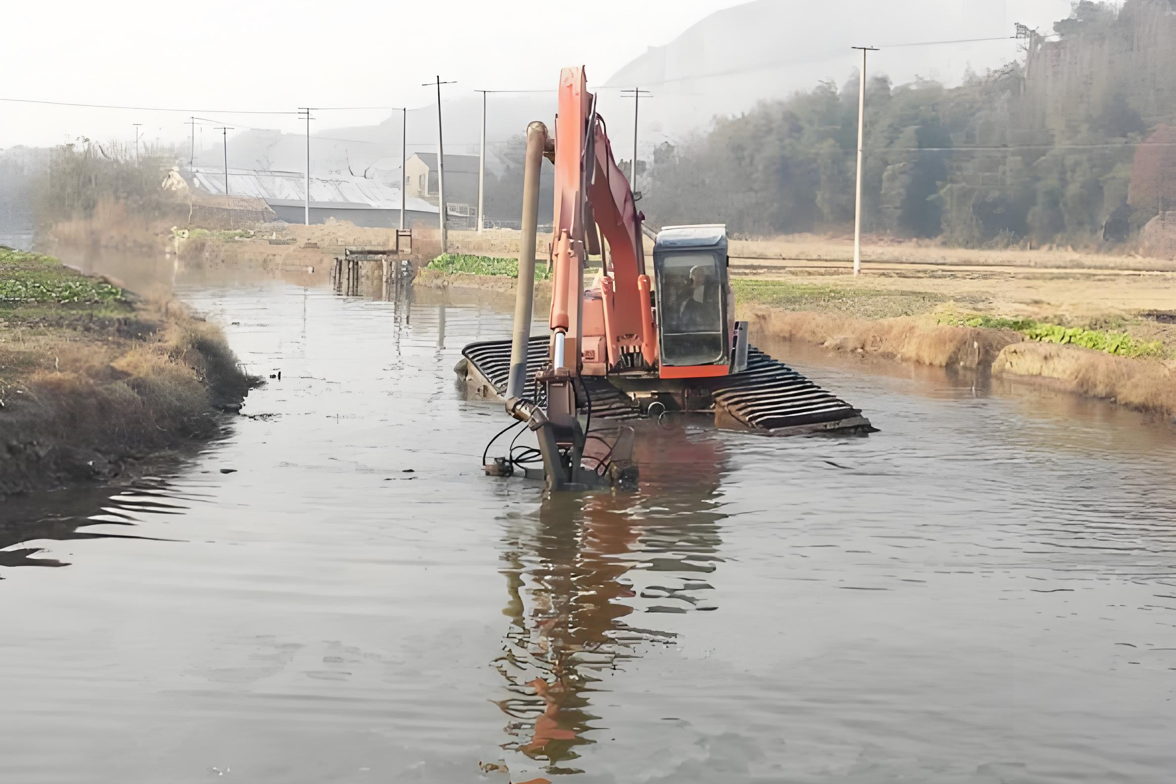 貴州遵義挖機(jī)清淤施工隊(duì)-鄉(xiāng)村溝渠清淤后如何防止再次淤積？